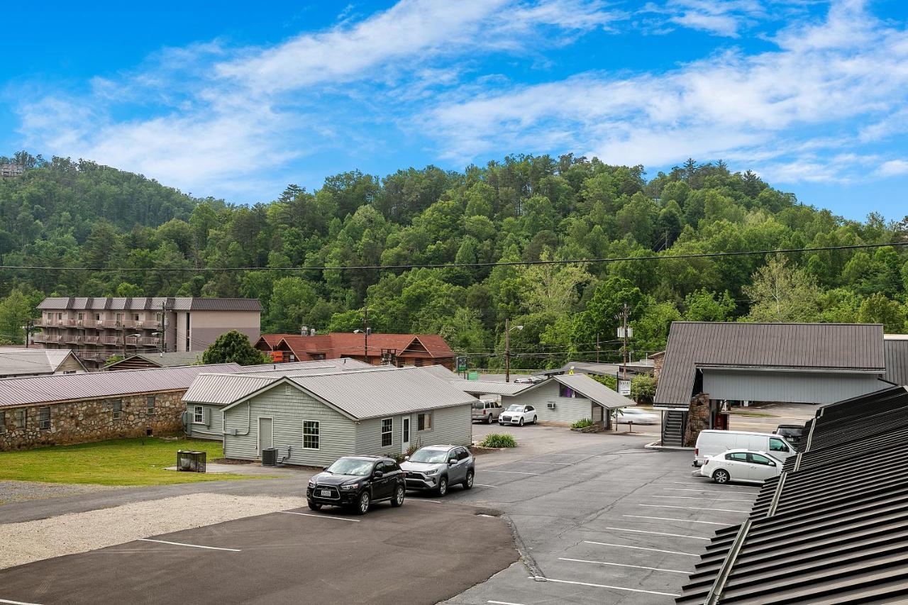 Gatlinburg Mountain Inn Eksteriør bilde