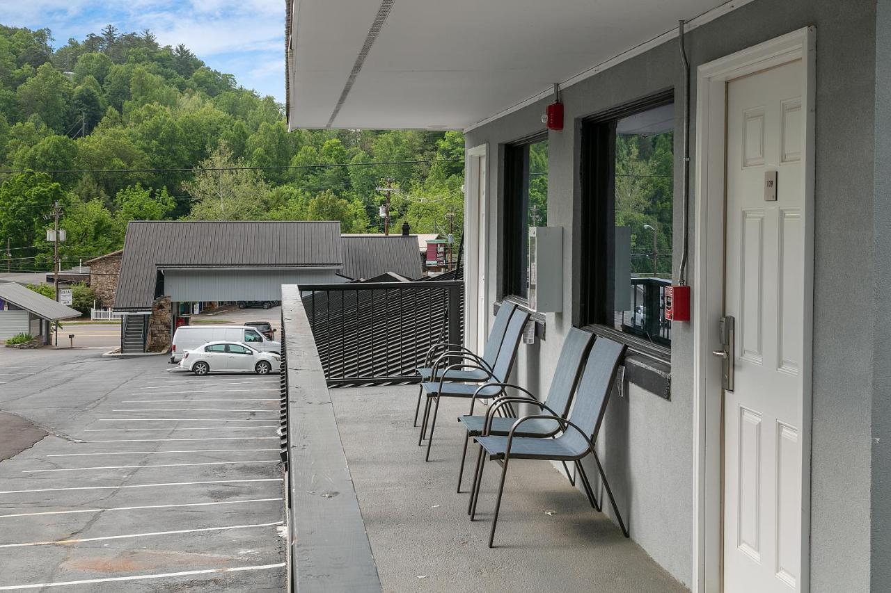 Gatlinburg Mountain Inn Eksteriør bilde